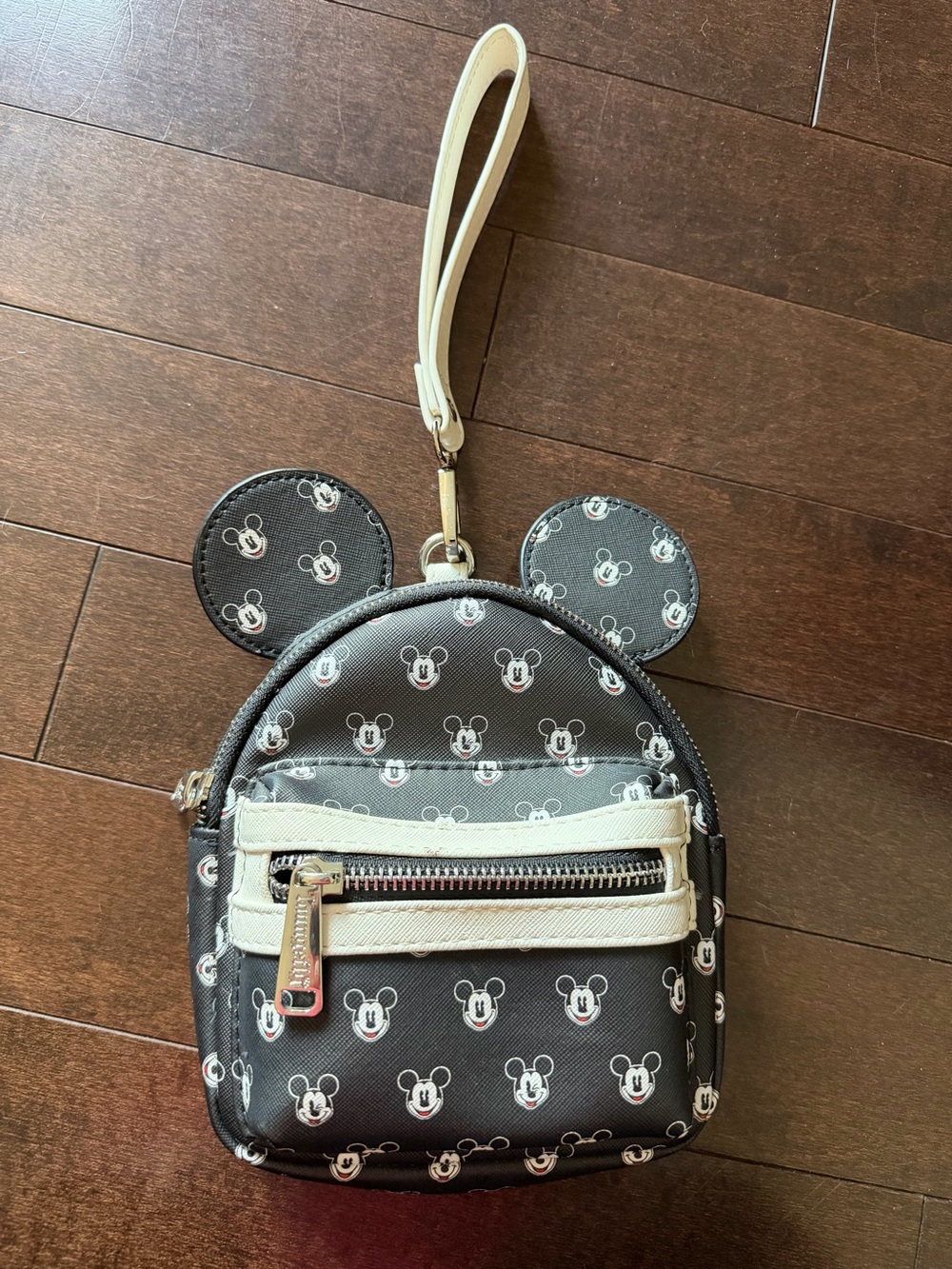 Disney Loungefly Mickey Ear Mini Backpack Wristlet NEW WITHOUT TAGS. NEVER USED